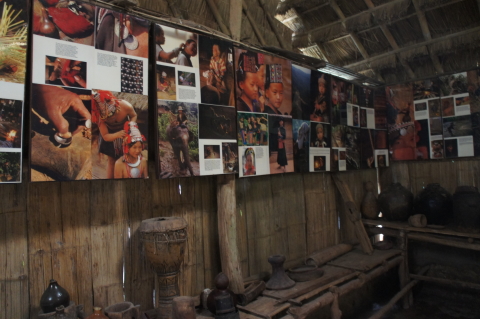 バーン・ドイ・プイモン族展示物画像