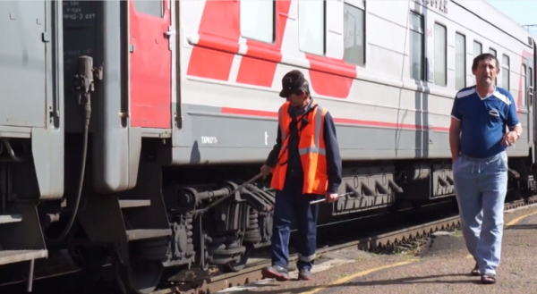 シベリア鉄道車両チェック画像