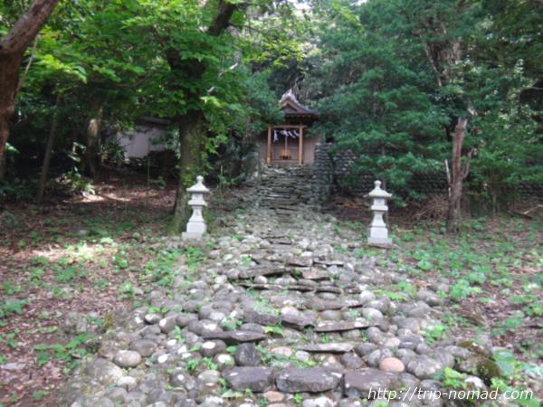 御蔵島『稲根神社』画像