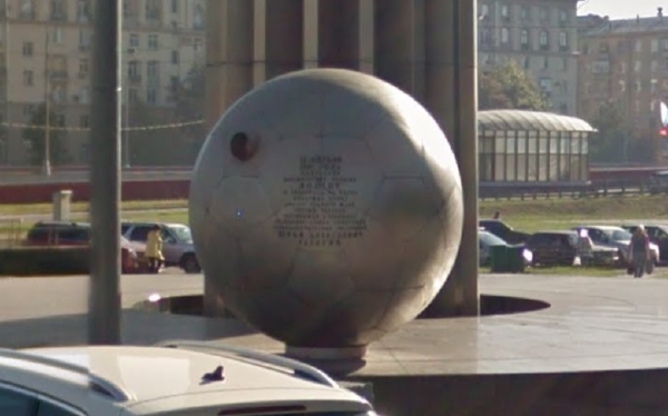 ロシアモスクワ『ガガーリンの銅像』画像