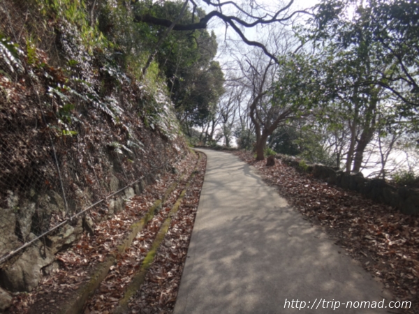 「岡本駅」から『保久良神社』への行き方　金鳥山の山道